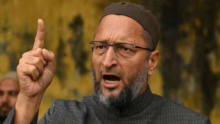 मोहम्मद अख़लाक़ के आरोपियों को बख़्शे जाने पर भड़के असदुद्दीन ओवैसी