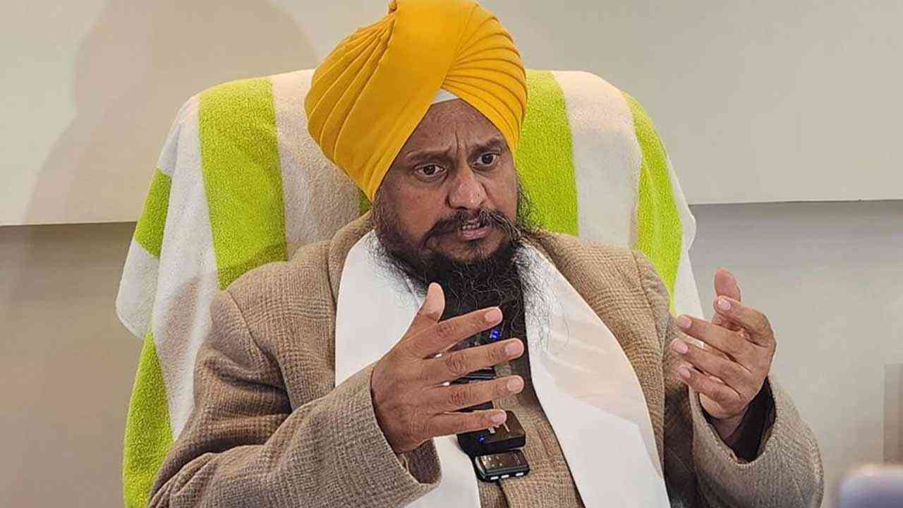 PU Contro || ਪੰਜਾਬ ਦੀ ਹੱਦ ‘ਚ ਹਰਿਆਣਾ-ਚੰਡੀਗੜ੍ਹ ਪੁਲਿਸ ਤੈਨਾਤ ! ਗਿ.ਹਰਪ੍ਰੀਤ ਸਿੰਘ ਦਾ ਮੁੱਖ ਮੰਤਰੀ ‘ਤੇ ਨਿਸ਼ਾਨਾ