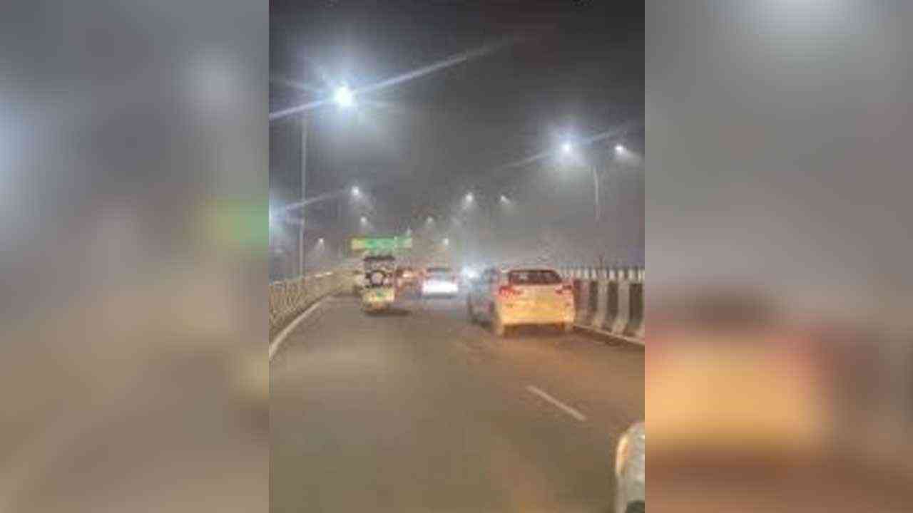 ਸੰਘਣੀ ਧੁੰਦ ਦਾ ਕਹਿਰ....ਸੜਕ ਤੋਂ ਬਾਈਕ ਫਿਸਲਣ ਕਾਰਨ ਨੌਜਵਾਨ ਦੀ ਮੌਤ