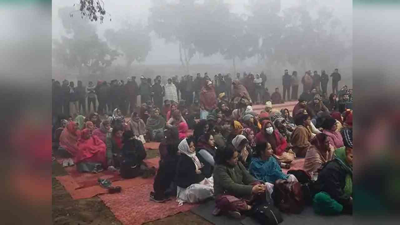 ਚੰਡੀਗੜ੍ਹ PGI ਦੇ Contract ਕਰਮਚਾਰੀਆਂ ਦੀ ਹੜਤਾਲ ....