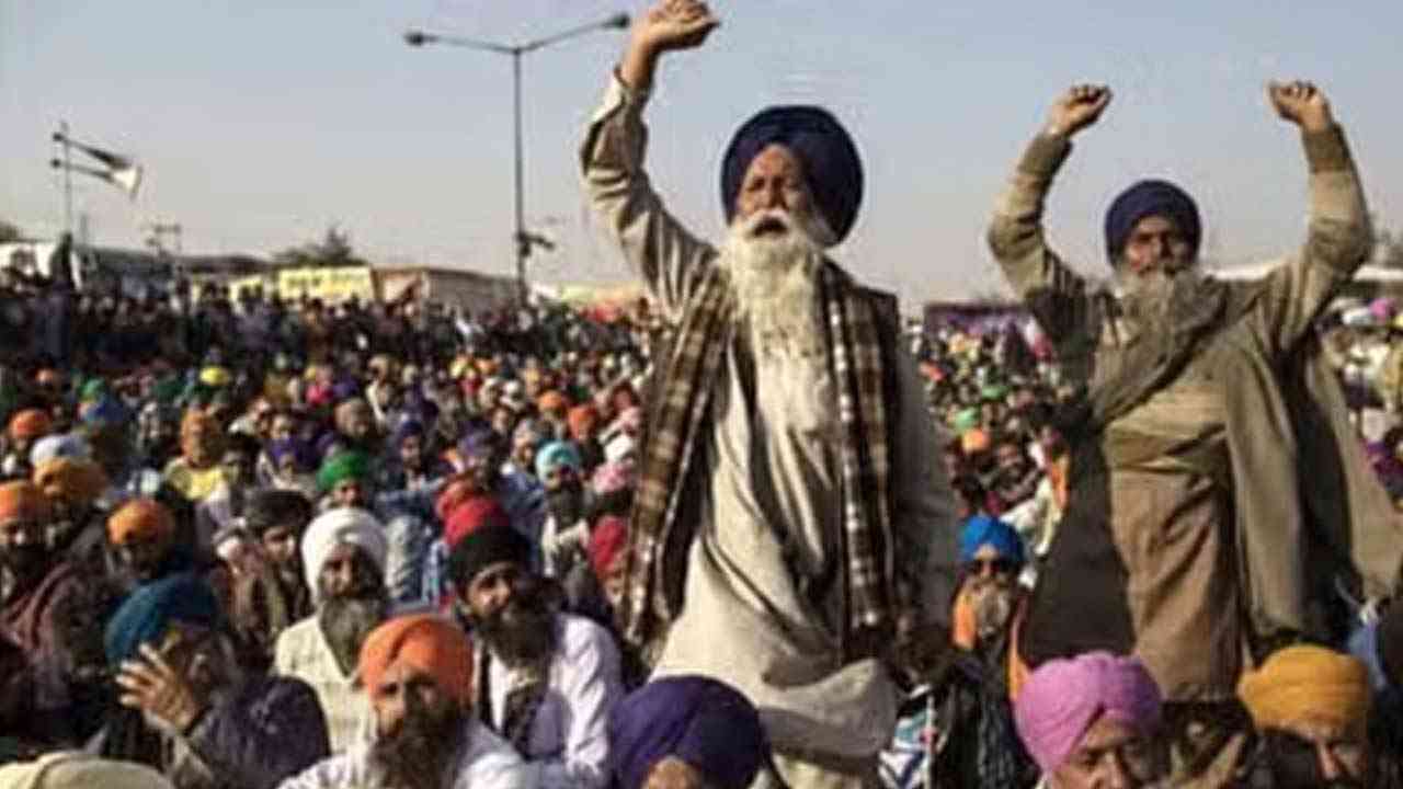 ਪੰਜਾਬ 'ਚ ਕਿਸਾਨਾਂ ਦਾ DC ਦਫ਼ਤਰਾਂ ਅੱਗੇ ਧਰਨਾ ਪ੍ਰਦਰਸ਼ਨ ਸ਼ੁਰੂ