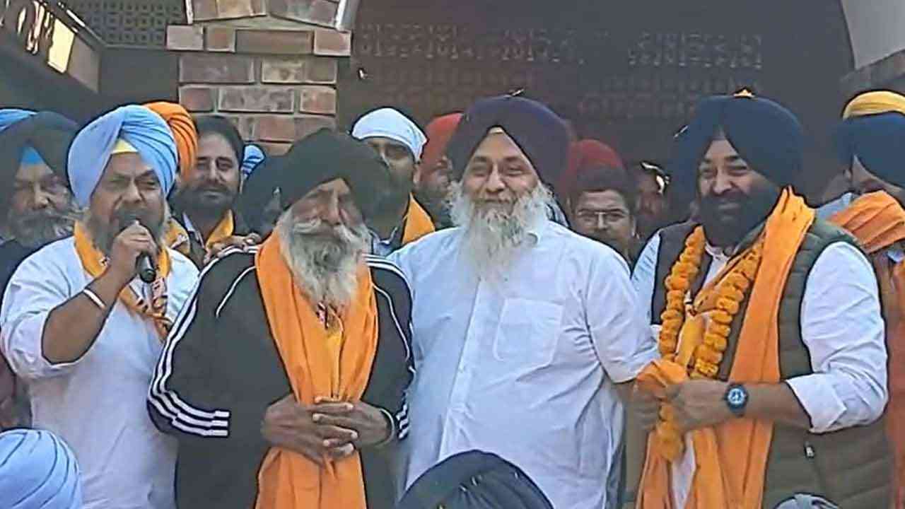 Shiromani Akali Dal: ਜੇਤੂ ਉਮੀਦਵਾਰ ਨੇ ਸੁਖਬੀਰ ਬਾਦਲ ਤੋਂ ਲਿਆ ਆਸ਼ੀਰਵਾਦ