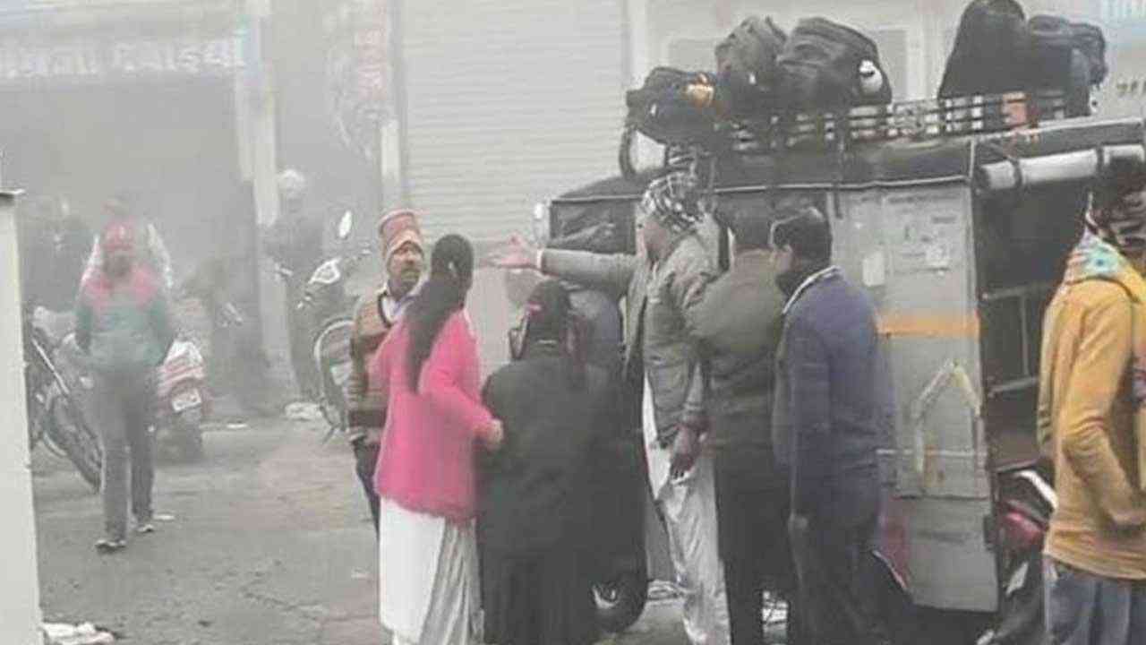 ਫਾਜ਼ਿਲਕਾ 'ਚ ਬੱਚਿਆਂ ਨਾਲ ਭਰਿਆਂ ਆਟੋ ਰਿਕਸ਼ਾ ਪਲਟਿਆ, ਕਈ ਬੱਚੇ ਜ਼ਖ਼ਮੀ