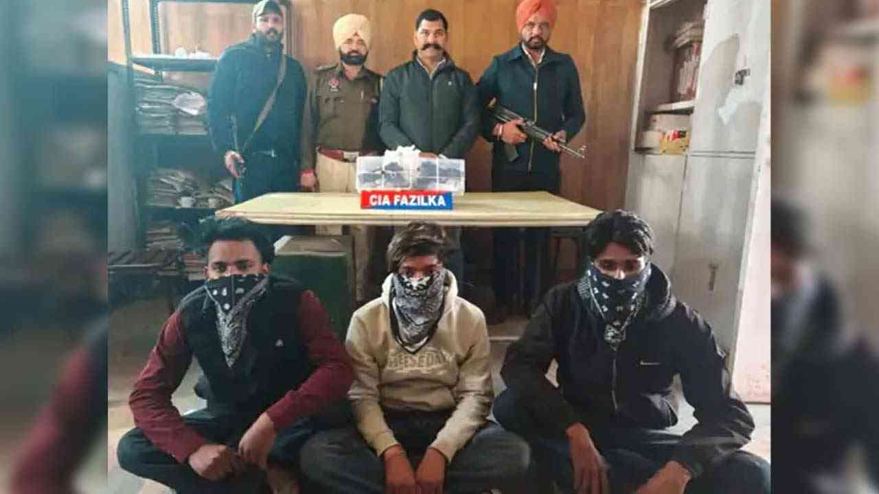 3 ਨੌਜਵਾਨ ਗੈਰ-ਕਾਨੂੰਨੀ ਹਥਿਆਰਾਂ ਸਮੇਤ ਗ੍ਰਿਫ਼ਤਾਰ...