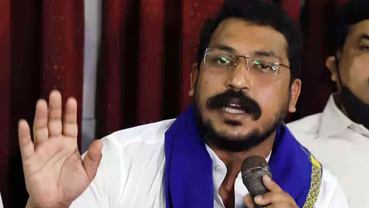 चंद्रशेखर आज़ाद ने लगाए गंभीर आरोप, कहा - "चुनाव आयोग बन रहा है हिटलर आयोग"