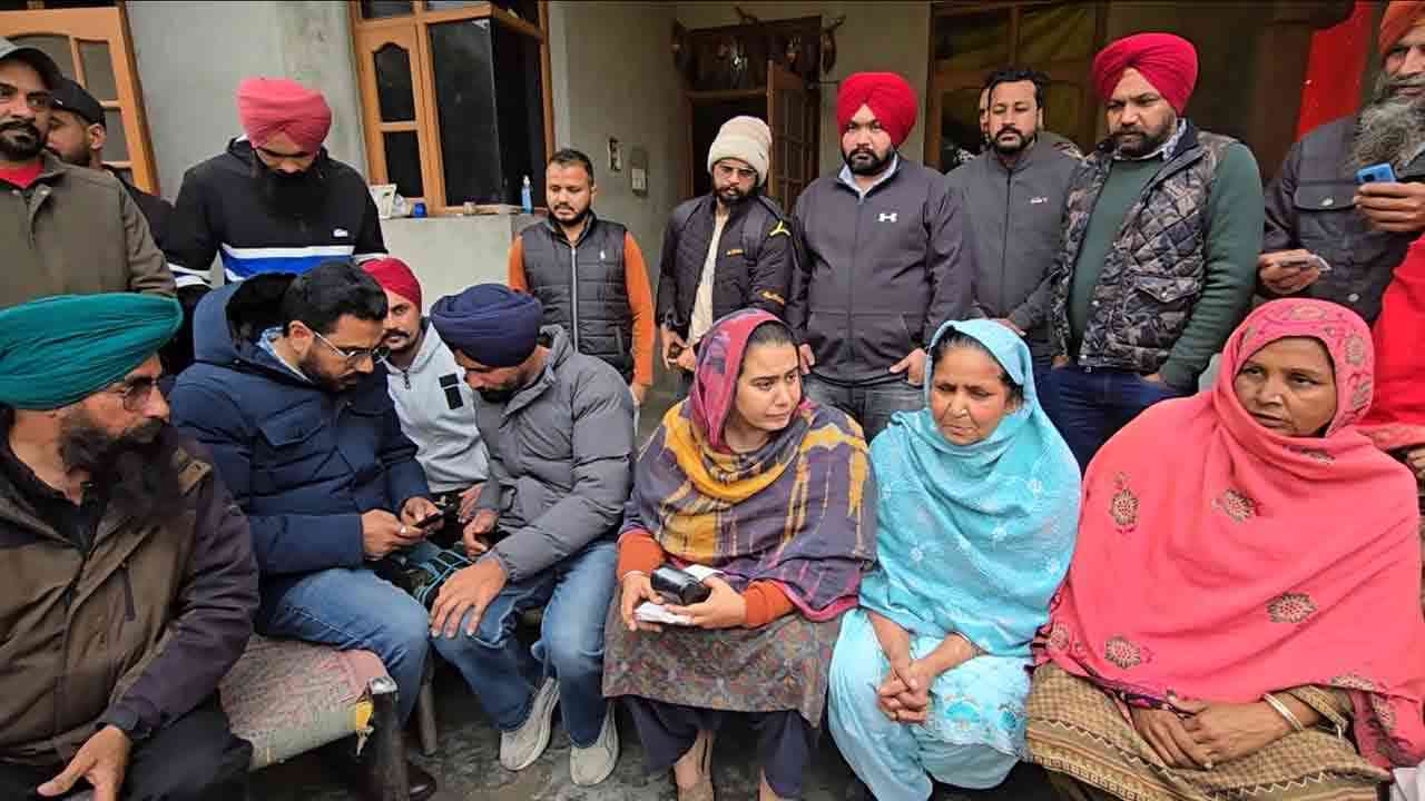 CM ਸਿਹਤ ਬੀਮਾ ਯੋਜਨਾ ਦੀ ਸ਼ੁਰੂਆਤ, ਸੰਗਰੂਰ ’ਚ ਘਰ-ਘਰ ਰਜਿਸਟ੍ਰੇਸ਼ਨ ਮੁਹਿੰਮ