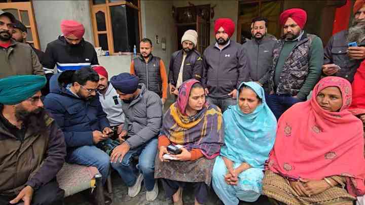 CM ਸਿਹਤ ਬੀਮਾ ਯੋਜਨਾ ਦੀ ਸ਼ੁਰੂਆਤ, ਸੰਗਰੂਰ ’ਚ ਘਰ-ਘਰ ਰਜਿਸਟ੍ਰੇਸ਼ਨ ਮੁਹਿੰਮ