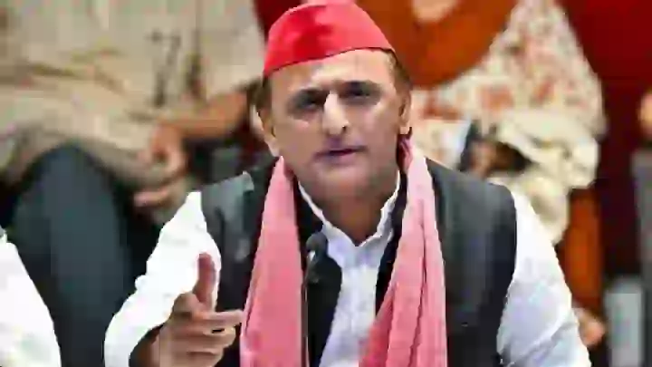 मतदाता सूची में 'साज़िश' और चुनाव आयोग की कार्यप्रणाली पर अखिलेश यादव का बड़ा हमला