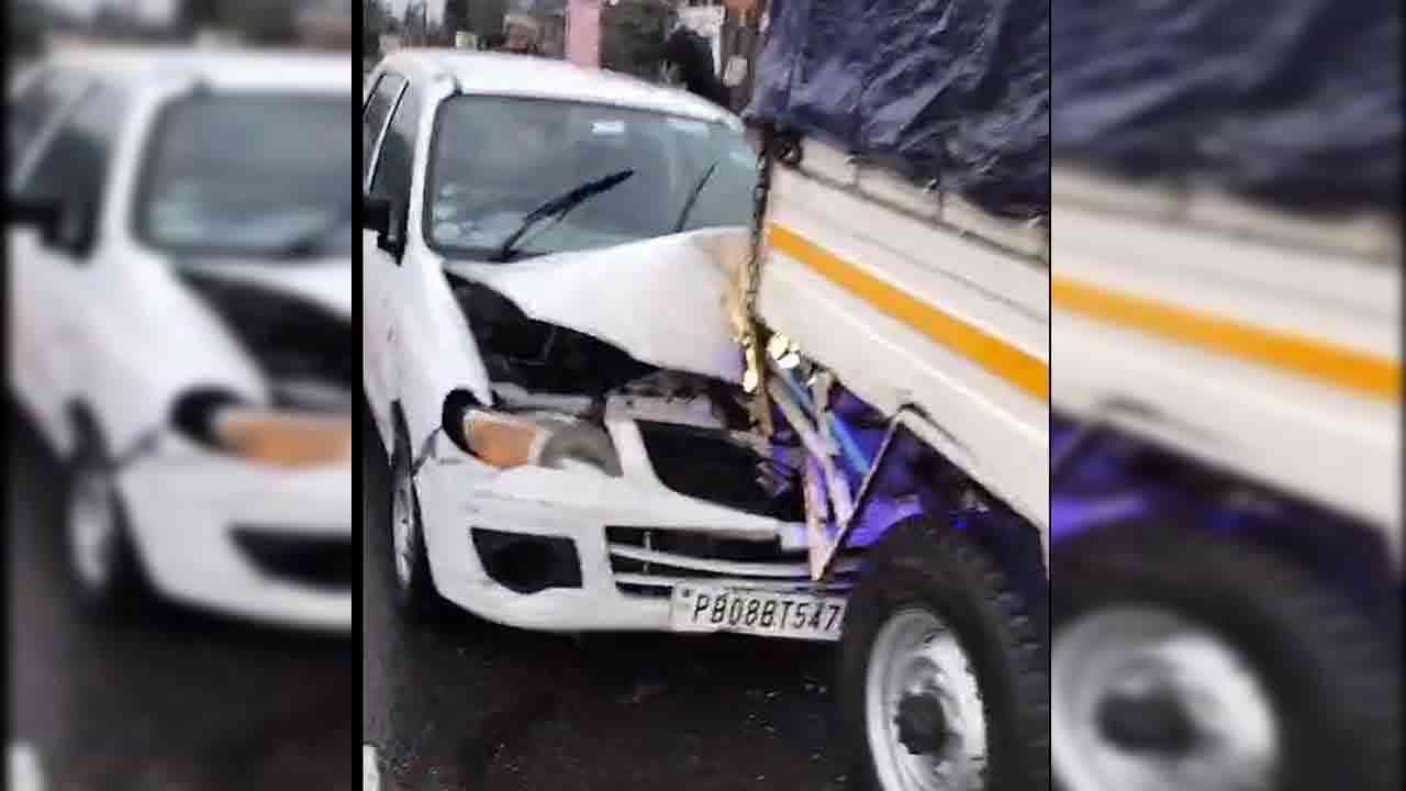 ਬਿਨਾਂ Indicator ਖੜ੍ਹੀ ਕਾਰ ਹਾਦਸੇ ਦਾ ਬਣੀ ਕਾਰਨ, ਹਾਦਸੇ 'ਚ ਟਕਰਾਏ 3 ਵਾਹਨ