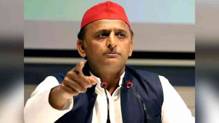 "बीजेपी ने बनवाए 1 करोड़ फर्ज़ी वोट, अब उन्हीं पर पड़ेगा भारी": लखनऊ में अखिलेश का बड़ा हमला