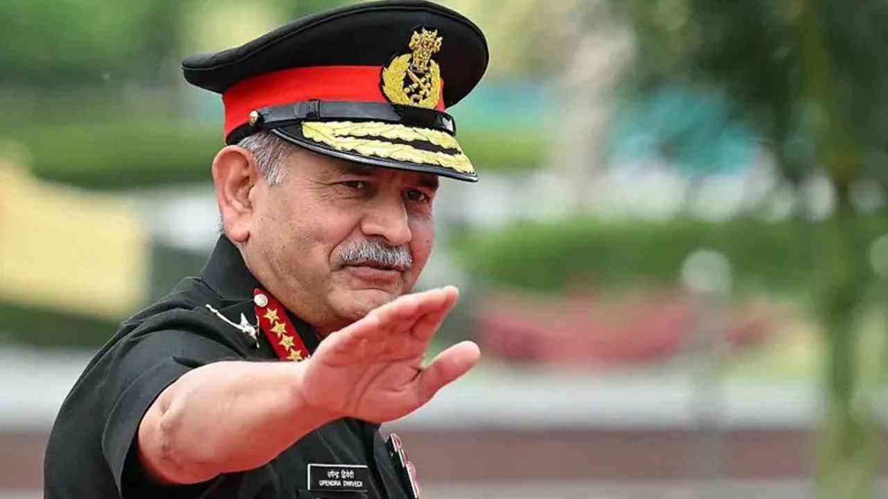 सेना प्रमुख की पाकिस्तान को सीधी चेतावनी: "ड्रोन घुसपैठ मंज़ूर नहीं, DGMO स्तर पर दर्ज कराया कड़ा विरोध"