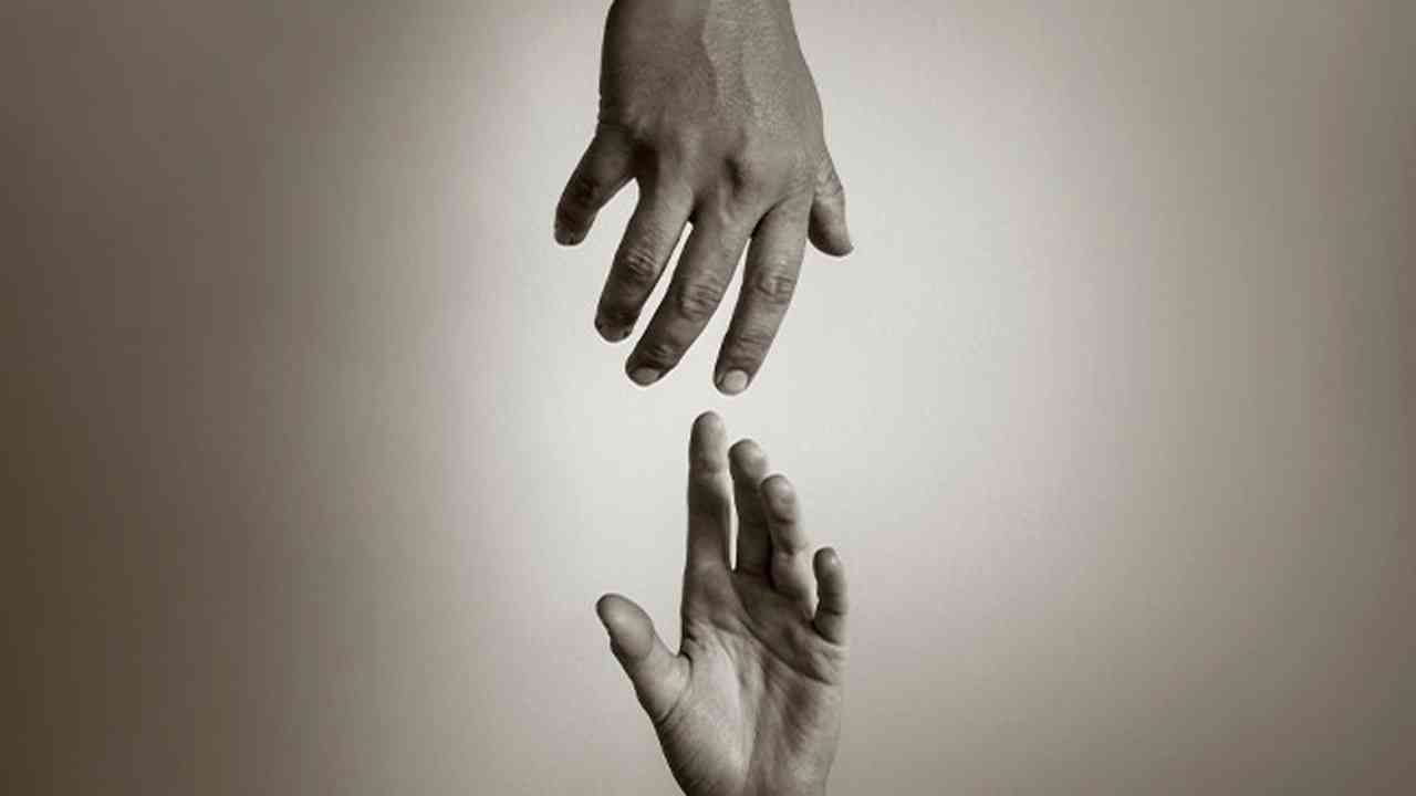 ਲੁਧਿਆਣਾ 'ਚ 16 ਸਾਲਾ ਲੜਕੀ ਨੇ ਫਾਹਾ ਲੈ ਕੇ ਕੀਤੀ ਖੁਦਕੁਸ਼ੀ । ਕੰਮ 'ਤੇ ਗਿਆ ਸੀ ਪਿਤਾ !