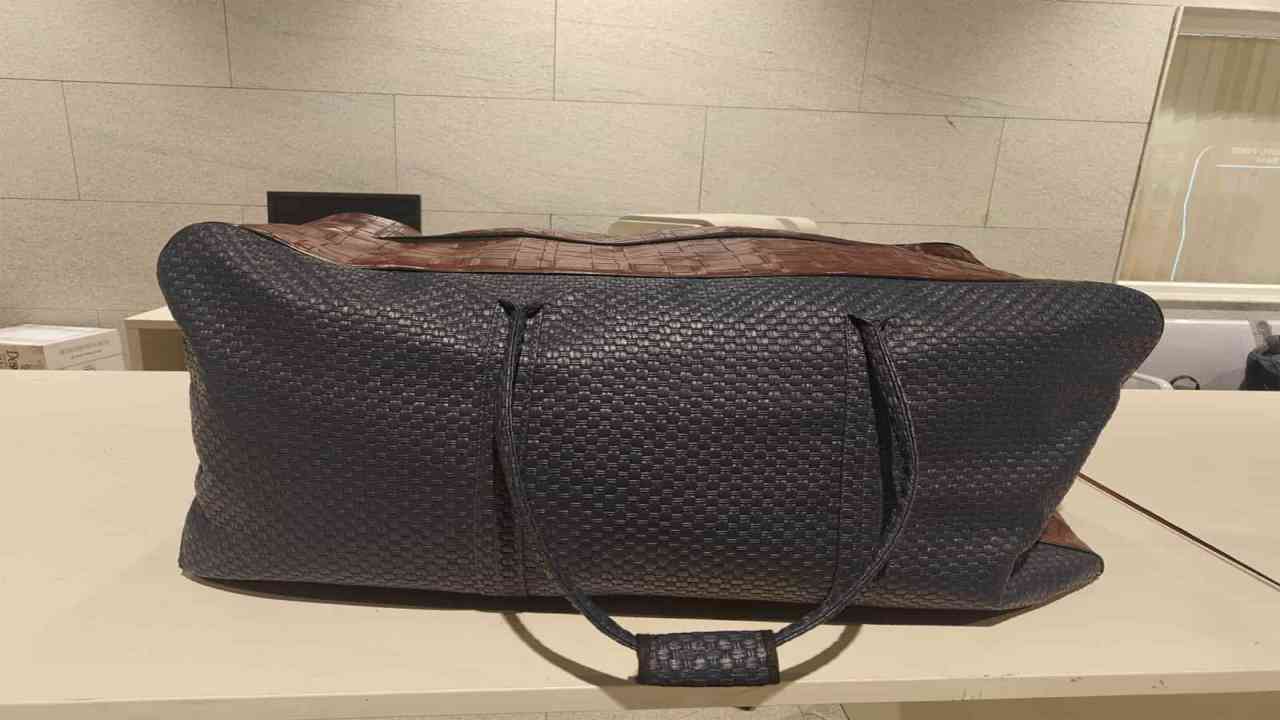 बेंगलुरु के केम्पेगौड़ा अंतरराष्ट्रीय हवाई अड्डे पर 4.776 किलो कोकीन के साथ ब्राज़ीलियाई नागरिक गिरफ्तार