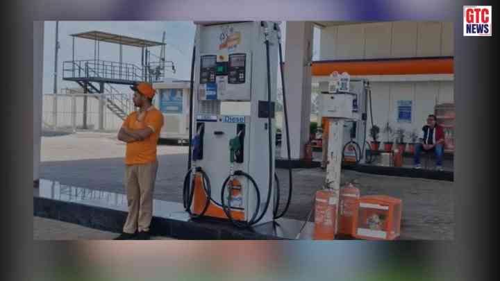 Punjab News: ਬਠਿੰਡਾ 'ਚ ਡੀਜ਼ਲ ਲਈ ਹਾਹਾਕਾਰ: ਕਈ ਪੈਟਰੋਲ ਪੰਪਾਂ 'ਤੇ ਤੇਲ ਮੁੱਕਿਆ, ਖਾਲੀ ਹੱਥ ਮੁੜ ਰਹੇ ਵਾਹਨ ਚਾਲਕ, ਕਈ ਥਾਵਾਂ 'ਤੇ ਲੱਗੇ 'ਸਟਾਕ ਖ਼ਤਮ' ਦੇ ਬੋਰਡ
