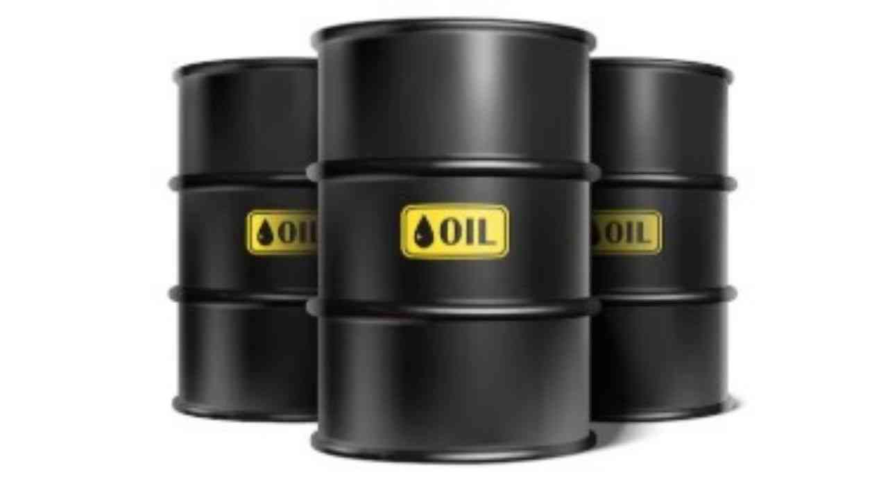 ਕੱਚੇ ਤੇਲ ਦੇ ਉਛਾਲ ਨੇ ਵਧਾਈ ਭਾਰਤ ਦੀ ਚਿੰਤਾ: ਜੰਗ ਕਾਰਨ ਤੇਲ ਹੋਇਆ ਮਹਿੰਗਾ, ਆਮ ਆਦਮੀ 'ਤੇ ਪਵੇਗੀ ਮਹਿੰਗਾਈ ਦੀ ਮਾਰ