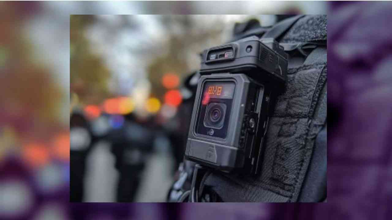 ਹਰਿਆਣਾ ਪੁਲਿਸ ਹੋਵੇਗੀ ਹਾਈਟੈਕ, CM ਸੈਣੀ ਦਾ ਵੱਡਾ ਫੈਸਲਾ, ਮੁਲਾਜ਼ਮਾਂ ਦੀਆਂ ਵਰਦੀਆਂ 'ਤੇ ਲੱਗਣਗੇ 5000 ਬਾਡੀ ਕੈਮਰੇ