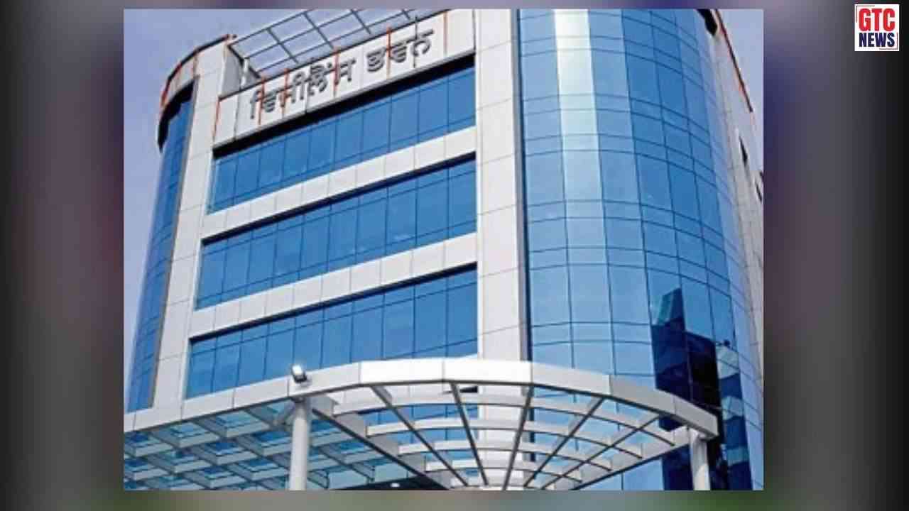 ਵਿਜੀਲੈਂਸ ਬਿਊਰੋ ਦੀ ਵੱਡੀ ਕਾਰਵਾਈ! 10000 ਰੁਪਏ ਰਿਸ਼ਵਤ ਲੈਂਦਾ ਐਸ.ਡੀ.ਓ. ਰੰਗੇ ਹੱਥੀਂ ਕੀਤਾ ਕਾਬੂ