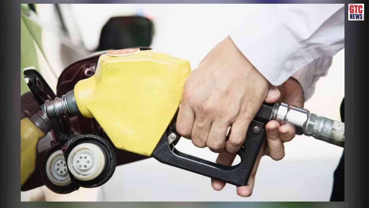 Fuel Price Hike: ਮਹਿੰਗਾਈ ਦਾ ਤਗੜਾ ਝਟਕਾ, ਪੈਟਰੋਲ-ਡੀਜ਼ਲ ਦੀਆਂ ਕੀਮਤਾਂ 'ਚ 11 ਰੁਪਏ ਦਾ ਵੱਡਾ ਵਾਧਾ, ਜਨਤਾ 'ਚ ਹਾਹਾਕਾਰ