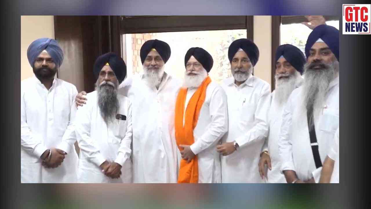 ਸ਼੍ਰੋਮਣੀ ਅਕਾਲੀ ਦਲ ਹੋਇਆ ਮਜ਼ਬੂਤ! ਸੁਖਬੀਰ ਸਿੰਘ ਬਾਦਲ ਦੀ ਅਗਵਾਈ ‘ਚ  ਬਰਜਿੰਦਰ ਸਿੰਘ ਮੱਖਣ ਬਰਾੜ ਮੁੜ ਪਾਰਟੀ 'ਚ ਹੋਏ ਸ਼ਾਮਿਲ