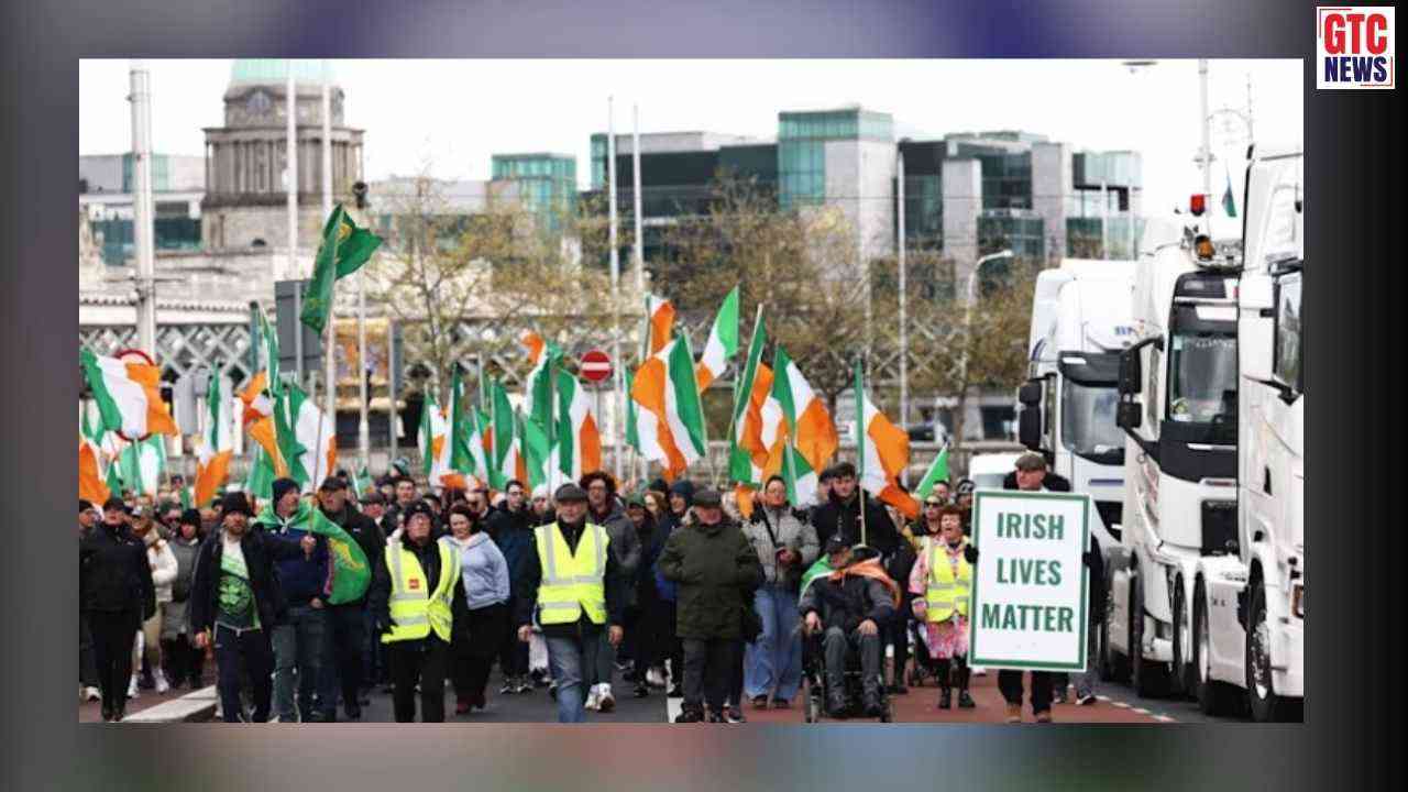 Republic of Ireland 'ਚ ਫਿਊਲ ਸੰਕਟ: ਟਰੱਕਾਂ ਤੇ ਟ੍ਰੈਕਟਰਾਂ ਨਾਲ ਸੜਕਾਂ ਜਾਮ, ਪੁਲਿਸ ਨੇ ਪ੍ਰਦਰਸ਼ਨਕਾਰੀਆਂ 'ਤੇ ਕੀਤਾ ਐਕਸ਼ਨ