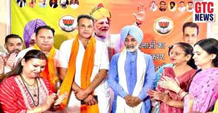 MP ਸਤਨਾਮ ਸਿੰਘ ਸੰਧੂ ਦਾ ਵੱਡਾ ਐਲਾਨ: ਡੇਰਾਬੱਸੀ ਤੇ ਲਾਲੜੂ ਬਣਨਗੇ ਸੈਲਫ਼ ਹੈਲਪ ਗਰੁੱਪਾਂ ਦੇ ਮੁੱਖ ਕੇਂਦਰ, ਮਹਿਲਾਵਾਂ ਨੂੰ ਮਿਲੇਗੀ ਵਿਸ਼ੇਸ਼ ਬੱਸ ਸਰਵਿਸ