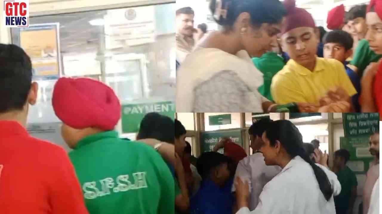 ਮੋਹਾਲੀ ਦੇ ਨਿੱਜੀ ਸਕੂਲ 'ਚ ਮੱਚੀ ਤਰਥੱਲੀ, ਇਸ ਵਜ੍ਹਾ ਕਰਕੇ ਤੁਰੰਤ 40 ਤੋਂ ਵੱਧ ਬੱਚਿਆਂ ਨੂੰ ਹਸਪਤਾਲ ਕਰਵਾਇਆ ਦਾਖ਼ਲ, ਮਾਪਿਆਂ ਨੂੰ ਪਈਆਂ ਭਾਜੜਾਂ