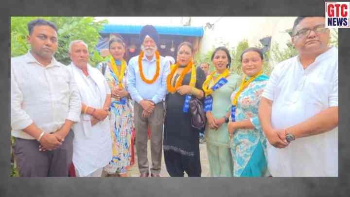 ਸਮਾਣਾ ‘ਚ ‘AAP’ ਹੋਈ ਹੋਰ ਮਜ਼ਬੂਤ, ਅਕਾਲੀ ਕੌਂਸਲਰ ਕੋਮਲ ਮਹੰਤ ਨੇ ਆਪਣੇ ਸਾਥੀਆਂ ਸਣੇ ਫੜਿਆ 'ਆਪ' ਦਾ ਪੱਲਾ, ਸੁਰਜੀਤ ਸਿੰਘ ਰੱਖੜਾ ਨੇ ਕਰਵਾਇਆ ਸ਼ਾਮਿਲ