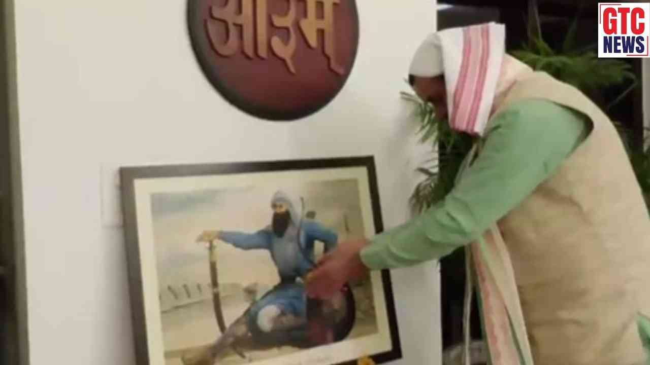 CM ਸੈਣੀ ਵੱਲੋਂ ਬਾਬਾ ਬੰਦਾ ਸਿੰਘ ਬਹਾਦਰ ਦੀ ਲਾਸਾਨੀ ਸ਼ਹਾਦਤ ਨੂੰ ਕੋਟਿ-ਕੋਟਿ ਪ੍ਰਣਾਮ ਕਰਦੇ ਹੋਏ ਵੱਡਾ ਐਲਾਨ; 8ਵੀਂ ਜਮਾਤ ਦੇ ਸਿਲੇਬਸ ‘ਚ ਸਿੱਖ ਇਤਿਹਾਸ ਸ਼ਾਮਲ..