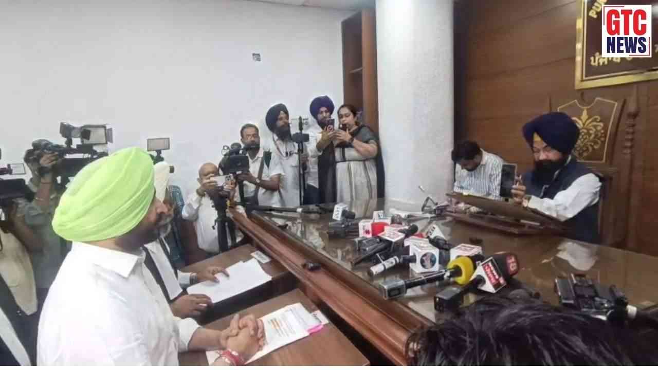 SC ਕਮਿਸ਼ਨ ਦਾ ਵੱਡਾ ਫੈਸਲਾ; ਕੇਂਦਰੀ ਰਾਜ ਮੰਤਰੀ ਰਵਨੀਤ ਬਿੱਟੂ ਨੂੰ ਸੁਣਾਈ ਗਈ …