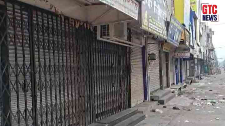 Punjab Bandh: ਬਰਨਾਲਾ ਲਾਠੀਚਾਰਜ ਮਾਮਲਾ: ਸਫ਼ਾਈ ਕਰਮਚਾਰੀਆਂ ਦੇ ਰੋਹ ਵਜੋਂ ਅੱਜ ‘ਪੰਜਾਬ ਬੰਦ’! ਕਈ ਸ਼ਹਿਰਾਂ ਛਾਇਆ ਸੰਨਾਟਾ, ਬਾਜ਼ਾਰ ਤੇ ਦੁਕਾਨਾਂ ਬੰਦ…
