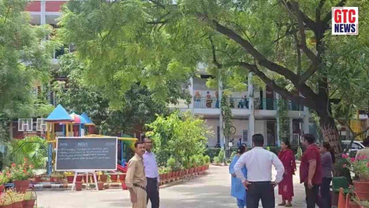 PM ਦੇ ਦੌਰੇ ਤੋਂ ਪਹਿਲਾਂ ਸਕੂਲਾਂ ਨੂੰ ਬੰਬ ਨਾਲ ਉਡਾਉਣ ਦੀ ਧਮਕੀ: ਚੰਡੀਗੜ੍ਹ-ਮੋਹਾਲੀ ਸਣੇ ਲੁਧਿਆਣਾ ਪੁਲਿਸ ਹਾਈ ਅਲਰਟ 'ਤੇ, ਬੰਦ ਕੀਤੇ ਗਏ ਸਕੂਲ