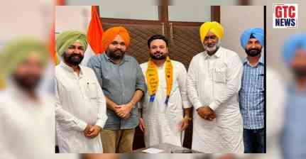 ਅਕਾਲੀ ਦਲ ਨੂੰ ਵੱਡਾ ਝਟਕਾ: ਜ਼ਿਲ੍ਹਾ ਯੂਥ ਪ੍ਰਧਾਨ ਨੇ ਛੱਡੀ ਪਾਰਟੀ, 'ਆਪ' 'ਚ ਹੋਏ ਸ਼ਾਮਲ