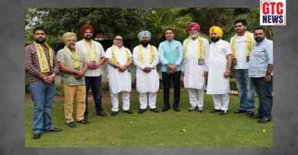ਪੰਜਾਬ ਭਾਜਪਾ ਨੂੰ ਵੱਡਾ ਝਟਕਾ! ਸਾਬਕਾ ਵਿਧਾਇਕ ਬਲਵਿੰਦਰ ਲਾਡੀ ਨੇ ਆਪਣੇ ਸਾਥੀਆਂ ਸਣੇ ਫੜਿਆ 'ਆਪ' ਦਾ ਪੱਲਾ, ਸਿਆਸੀ ਹਲਚਲ ਤੇਜ਼…