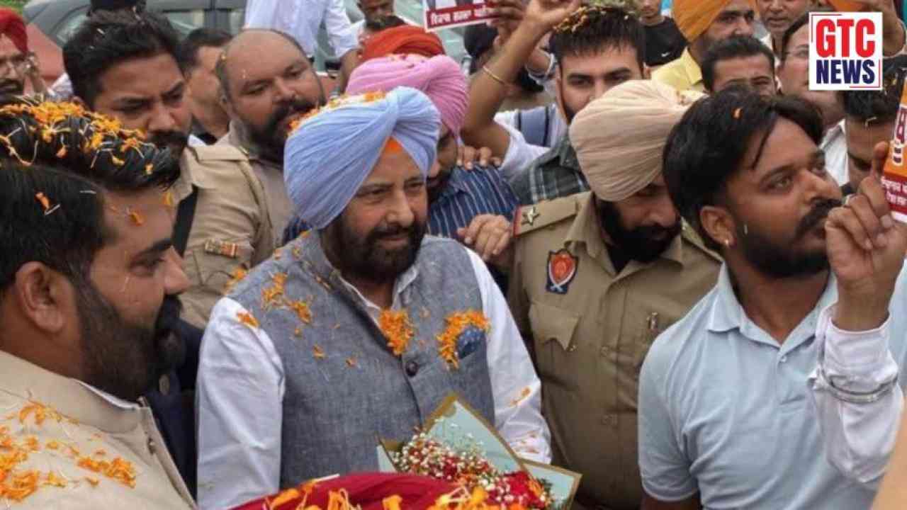 ਪੰਜਾਬ ਭਾਜਪਾ 'ਚ ਵੱਡਾ ਫੇਰਬਦਲ: 6 ਜ਼ਿਲ੍ਹਾ ਪ੍ਰਧਾਨਾਂ ਸਮੇਤ ਜਨਰਲ ਸਕੱਤਰਾਂ, ਮੀਤ ਪ੍ਰਧਾਨਾਂ ਅਤੇ ਹੋਰ ਅਹੁਦੇਦਾਰਾਂ ਦਾ ਐਲਾਨ