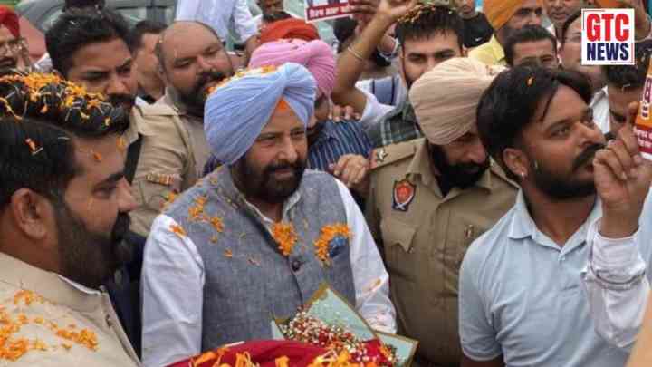 ਪੰਜਾਬ ਭਾਜਪਾ 'ਚ ਵੱਡਾ ਫੇਰਬਦਲ: 6 ਜ਼ਿਲ੍ਹਾ ਪ੍ਰਧਾਨਾਂ ਸਮੇਤ ਜਨਰਲ ਸਕੱਤਰਾਂ, ਮੀਤ ਪ੍ਰਧਾਨਾਂ ਅਤੇ ਹੋਰ ਅਹੁਦੇਦਾਰਾਂ ਦਾ ਐਲਾਨ