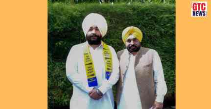 ਆਪ ਹੋਈ ਹੋਰ ਮਜ਼ਬੂਤ! ਟਕਸਾਲੀ ਅਕਾਲੀ ਆਗੂ ਆਪਣੇ ਸਾਥੀਆਂ ਸਣੇ AAP ‘ਚ ਹੋਏ ਸ਼ਾਮਿਲ