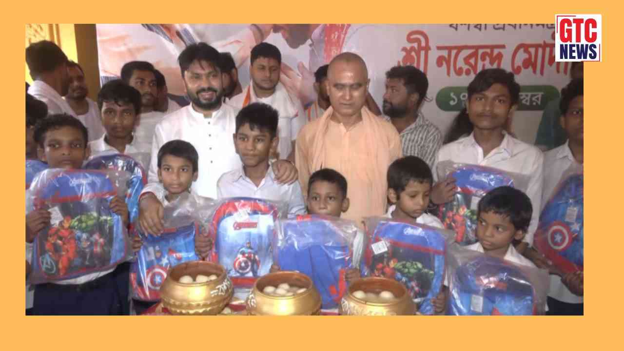 West Bengal: Children honoured with school bags, notebooks on PM Modi's birthday in Kolkata
