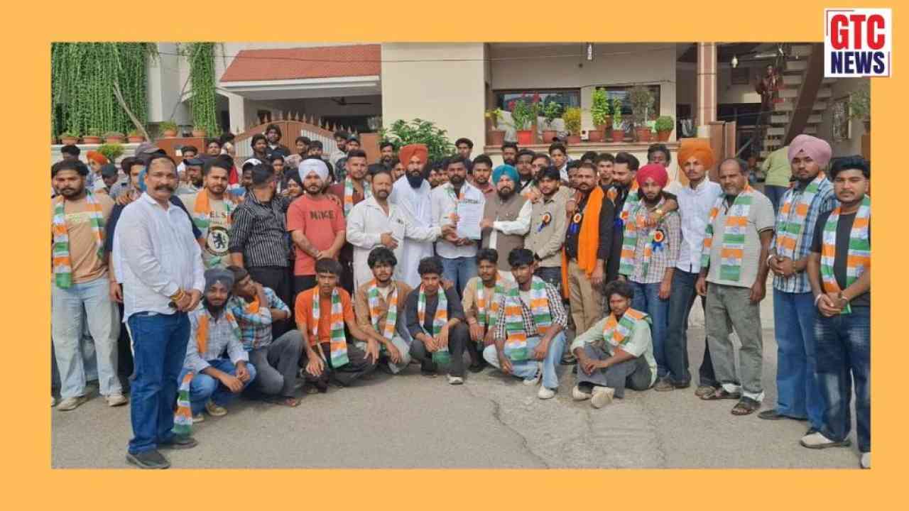 ਰਾਜਪੁਰਾ 'ਚ ਕਾਂਗਰਸ ਨੂੰ ਮਿਲਿਆ ਵੱਡਾ ਸਿਆਸੀ ਬਲ! ਹਰਦਿਆਲ ਸਿੰਘ ਕੰਬੋਜ ਦੀ ਅਗਵਾਈ ਹੇਠ 200 ਨੌਜਵਾਨ ਕਾਂਗਰਸ 'ਚ ਸ਼ਾਮਲ